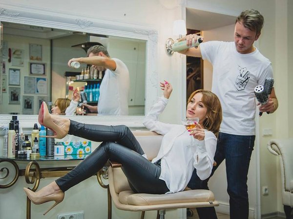 Transformez votre look avec un coiffeur à Biarritz