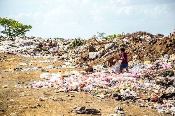 L'impact néfaste des textiles synthétiques sur la planète